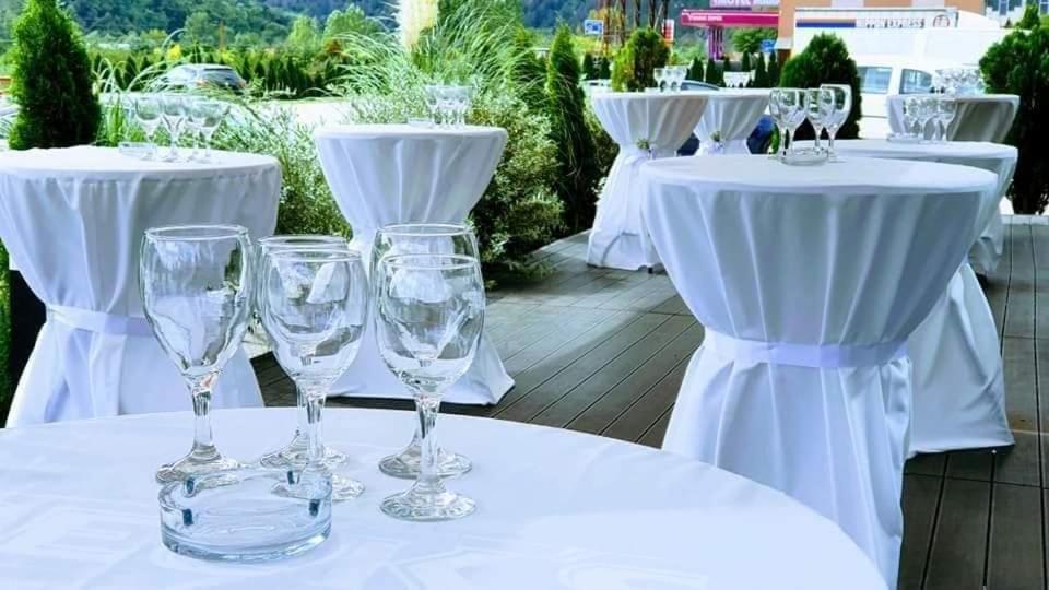 Hotel In Zepce Kültér fotó