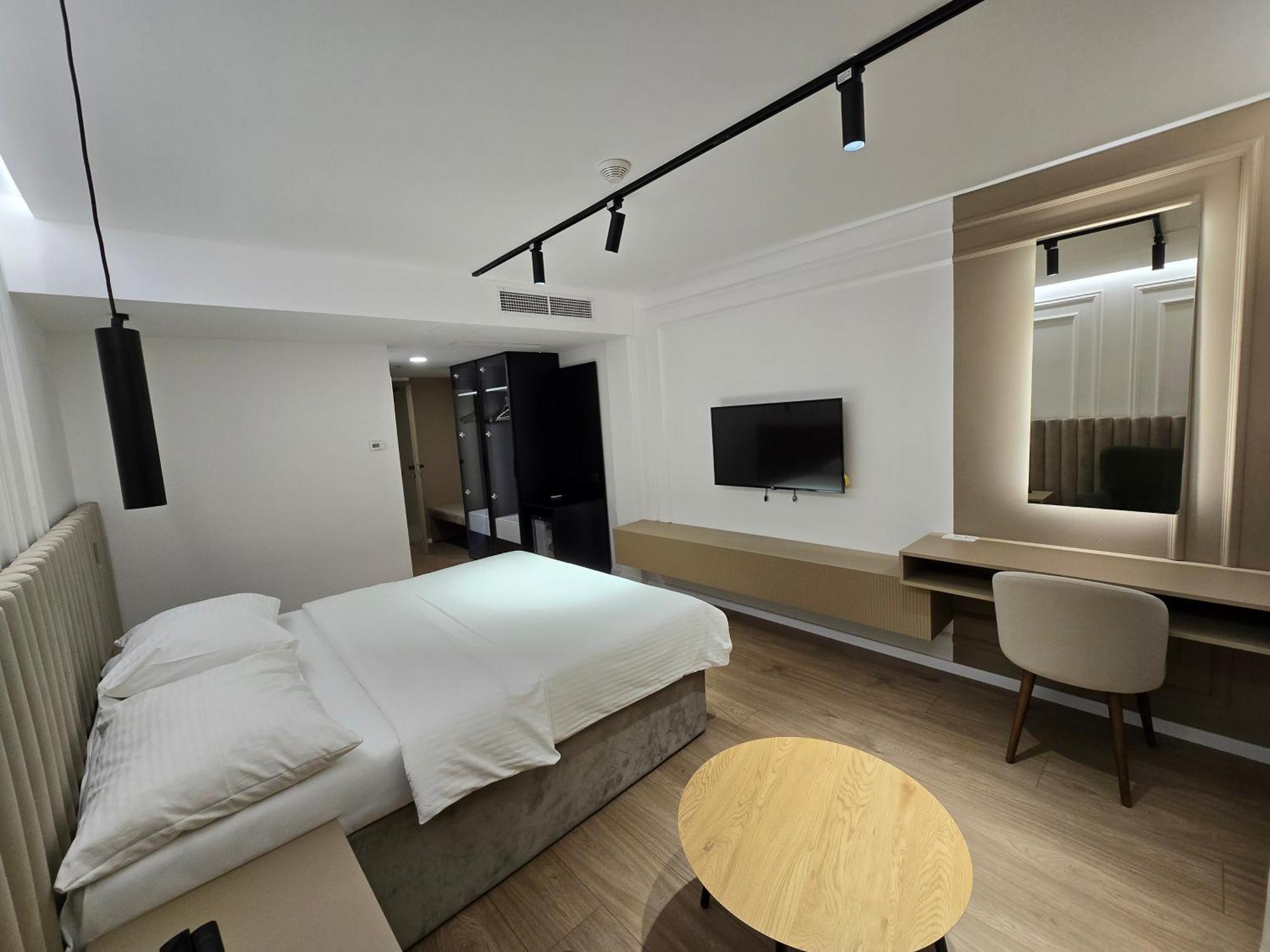 Hotel In Zepce Kültér fotó